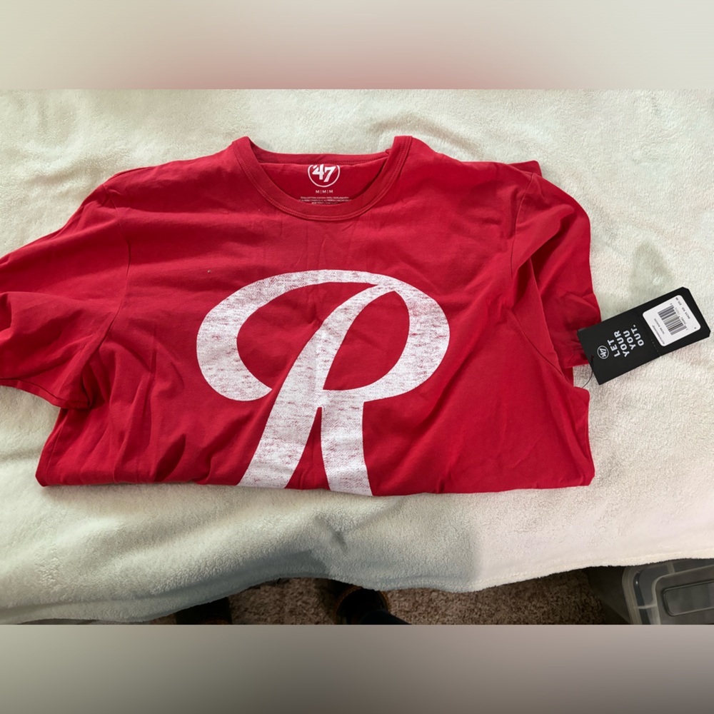 Three t-shirts, lululemon black v-neck, Rainer shirt, white crop top